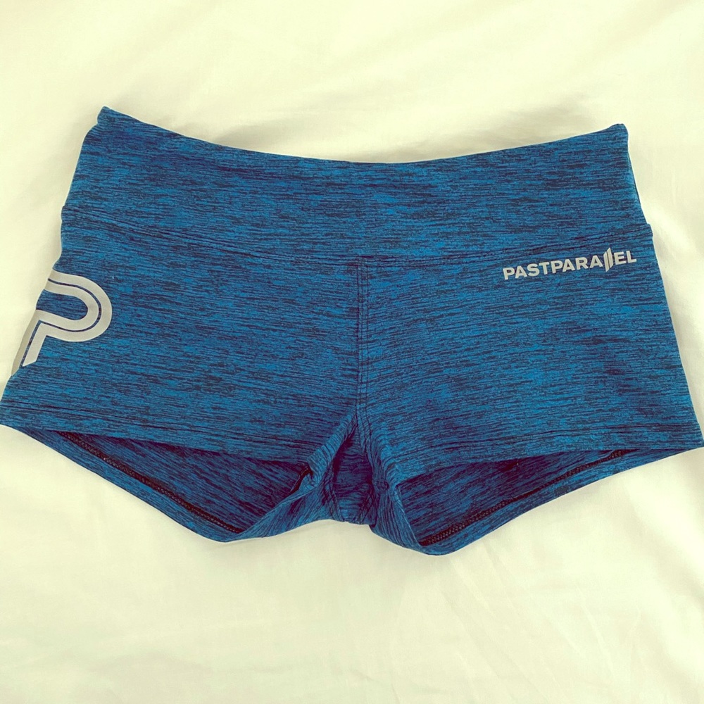 Past Parallel Performance Shorts